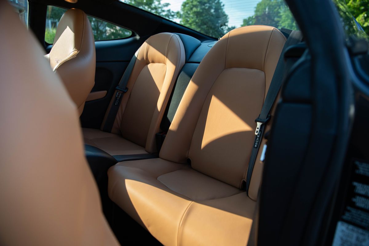 2006 Aston Martin V12 Vanquish S 6-Speed Manual