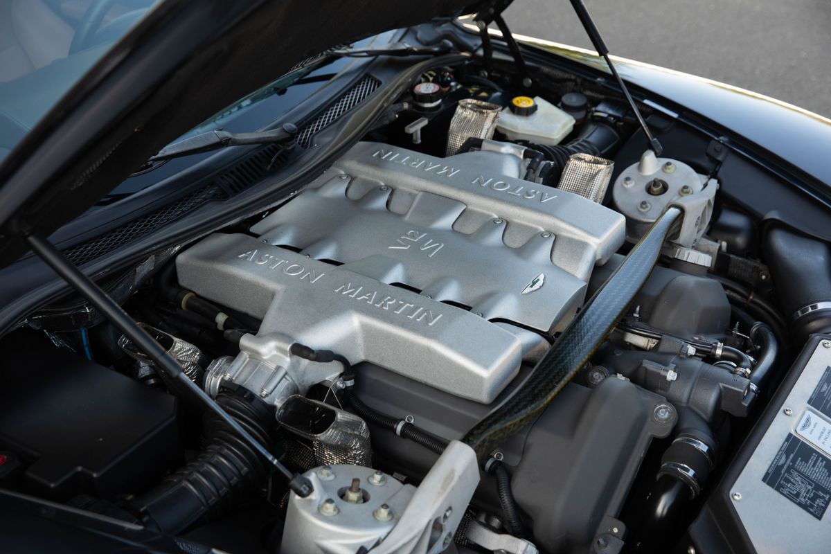 2006 Aston Martin V12 Vanquish S 6-Speed Manual