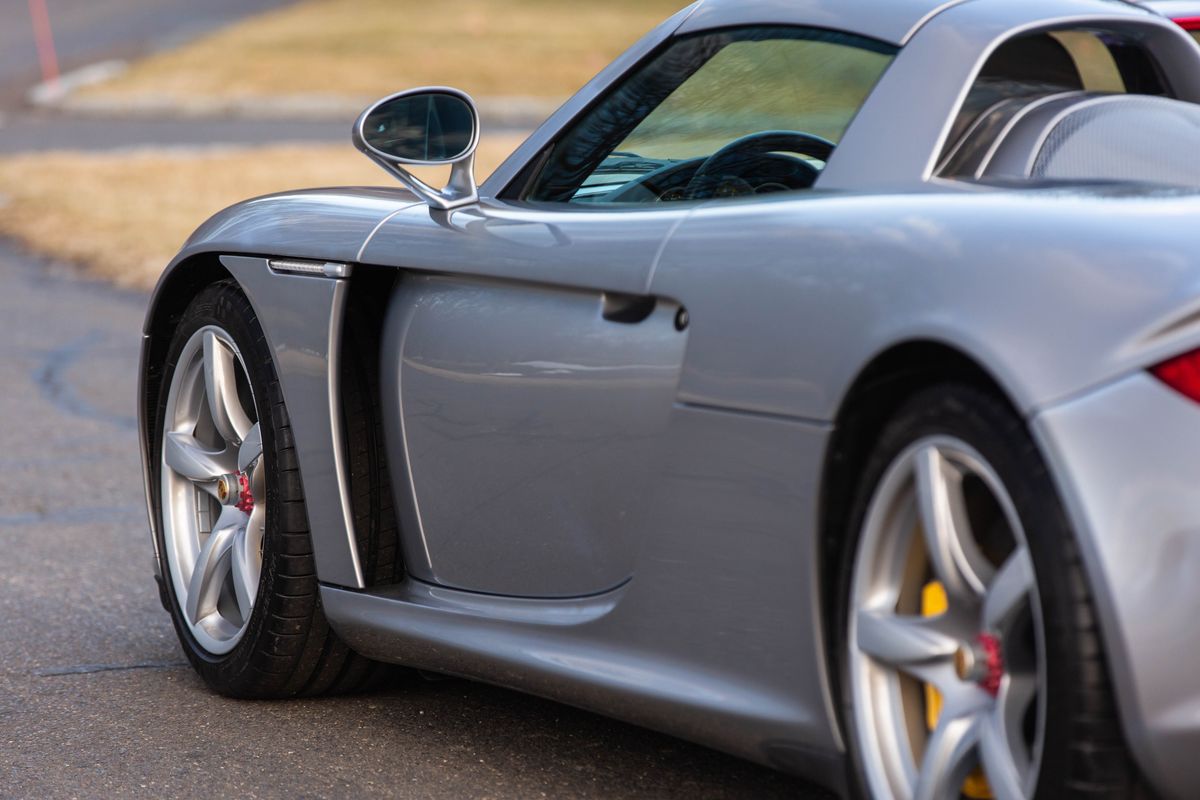 2005 Porsche Carrera GT