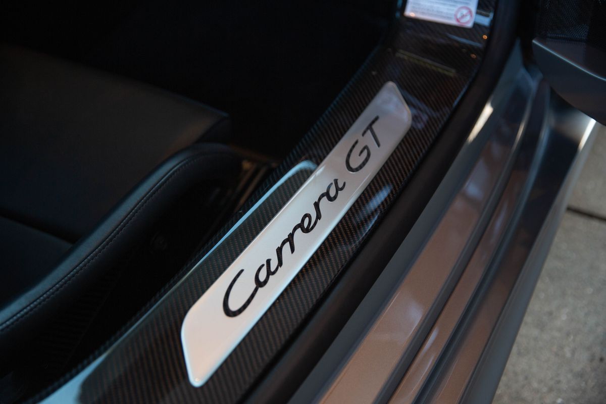 2005 Porsche Carrera GT