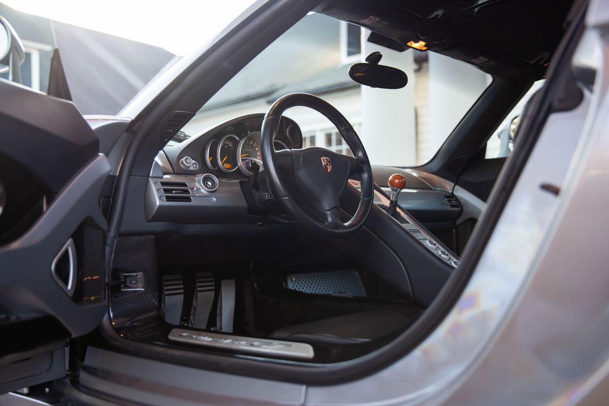2005 Porsche Carrera GT