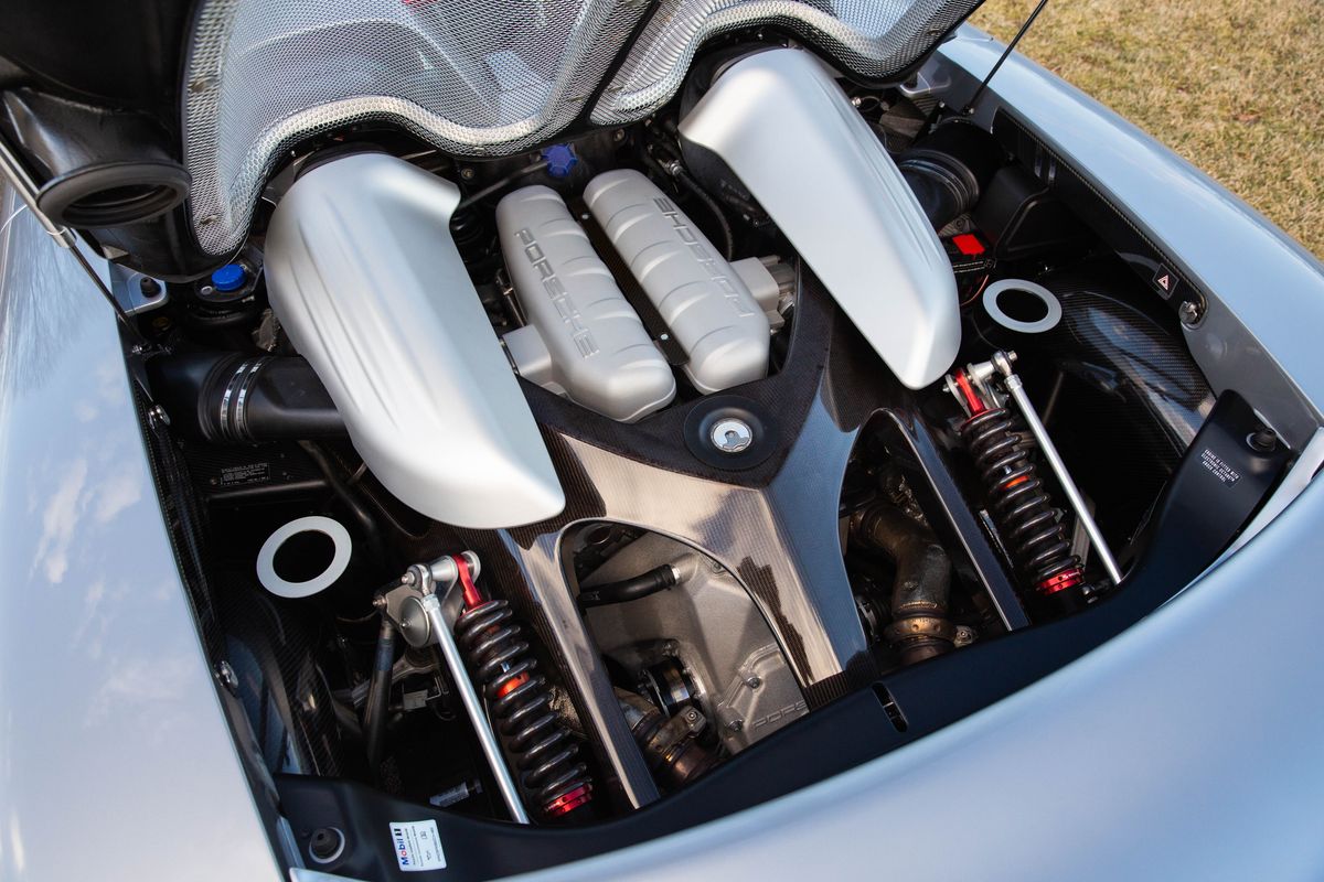 2005 Porsche Carrera GT