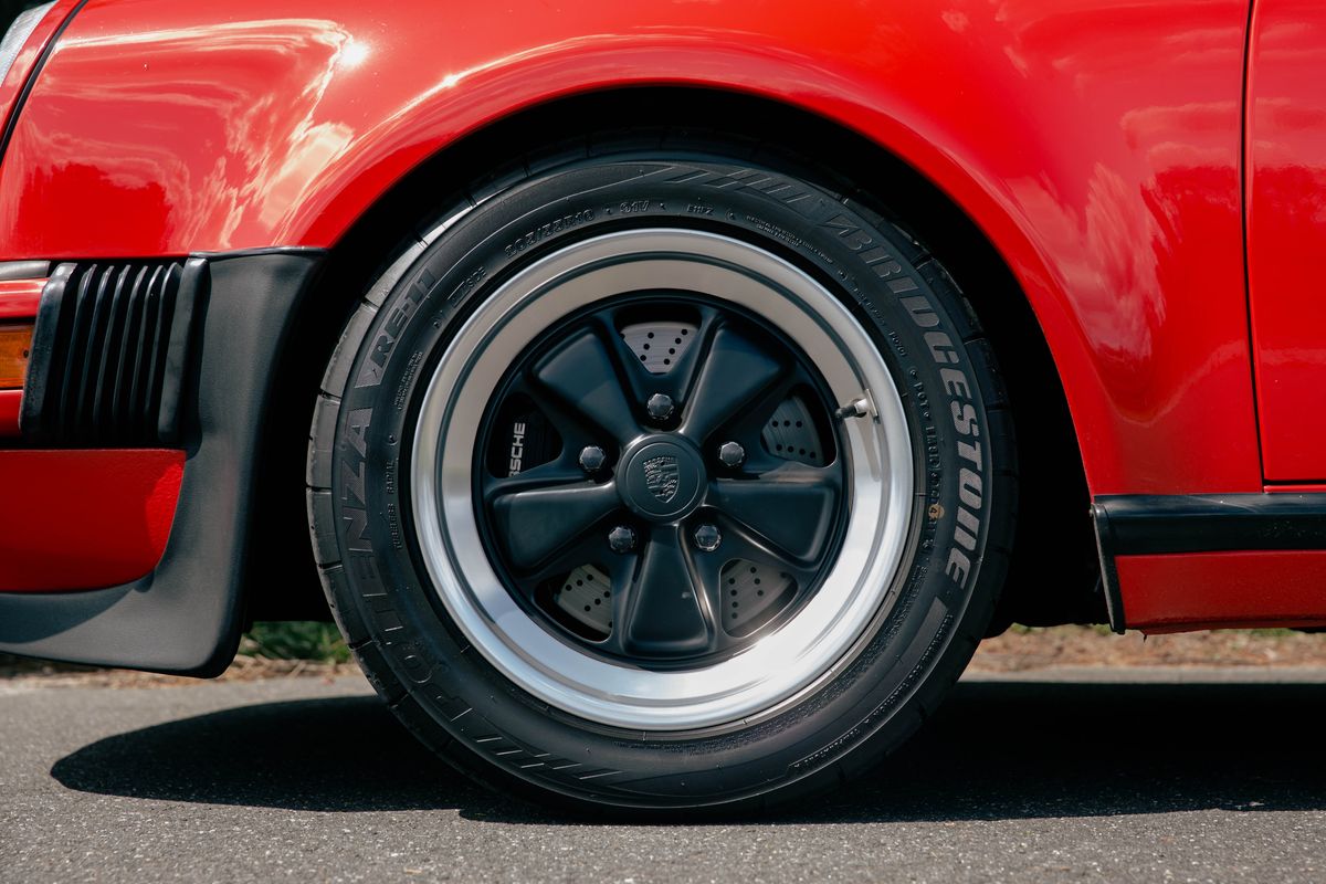 1987 Porsche 911 Turbo