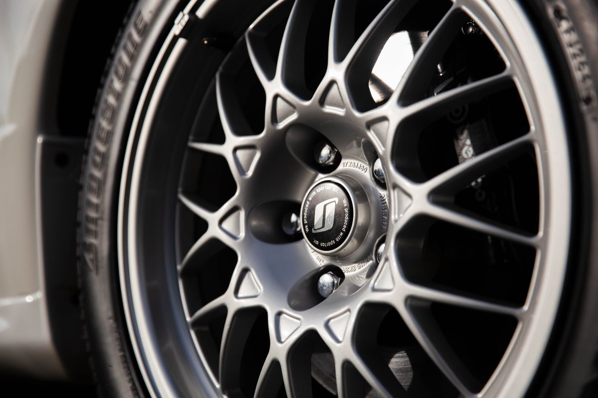 1994 Nissan Skyline R32 GT-R V-Spec II N1