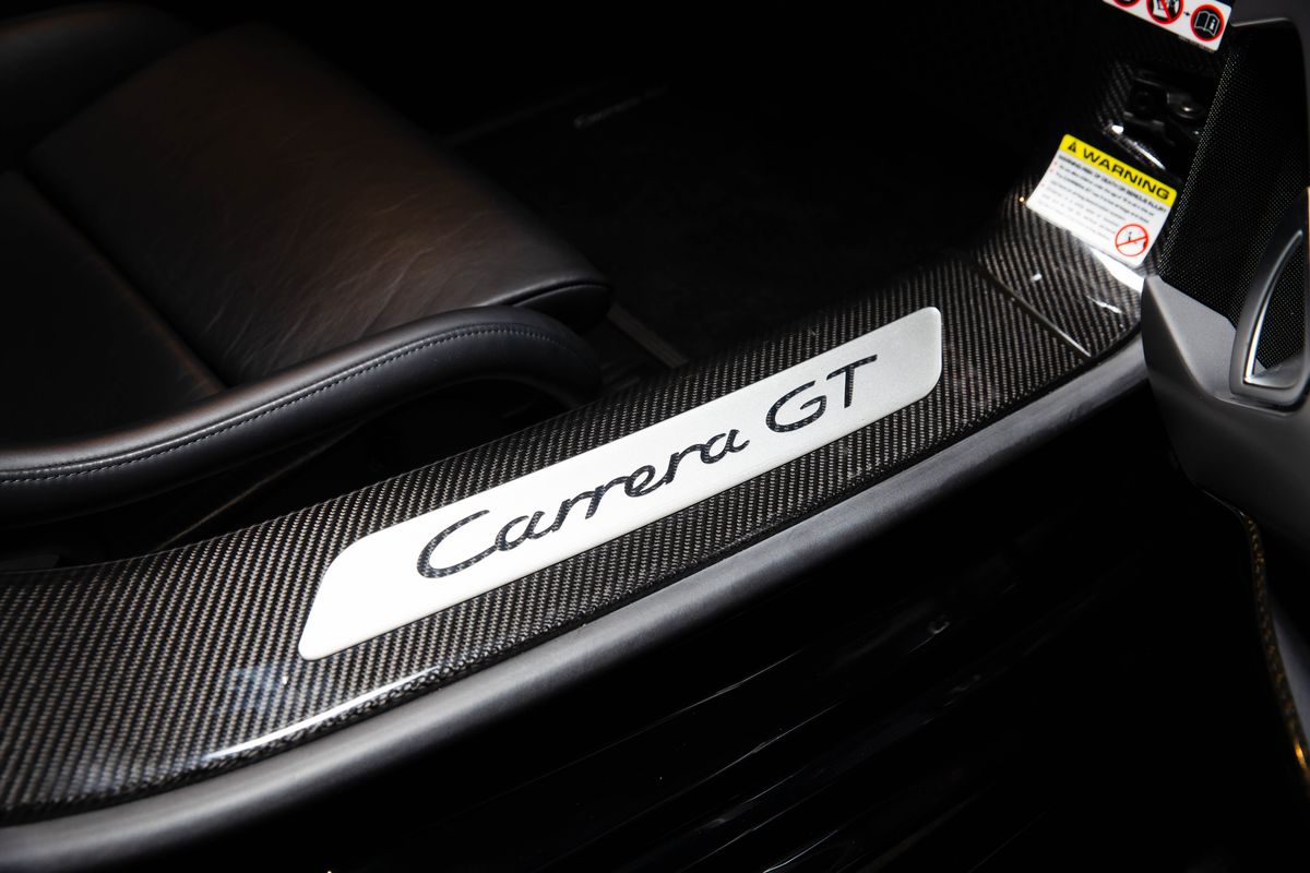 2005 Porsche Carrera GT