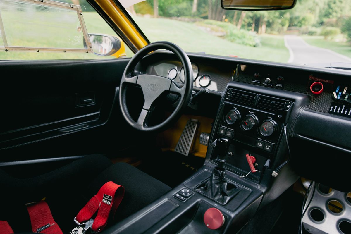 1993 Venturi 400 Trophy