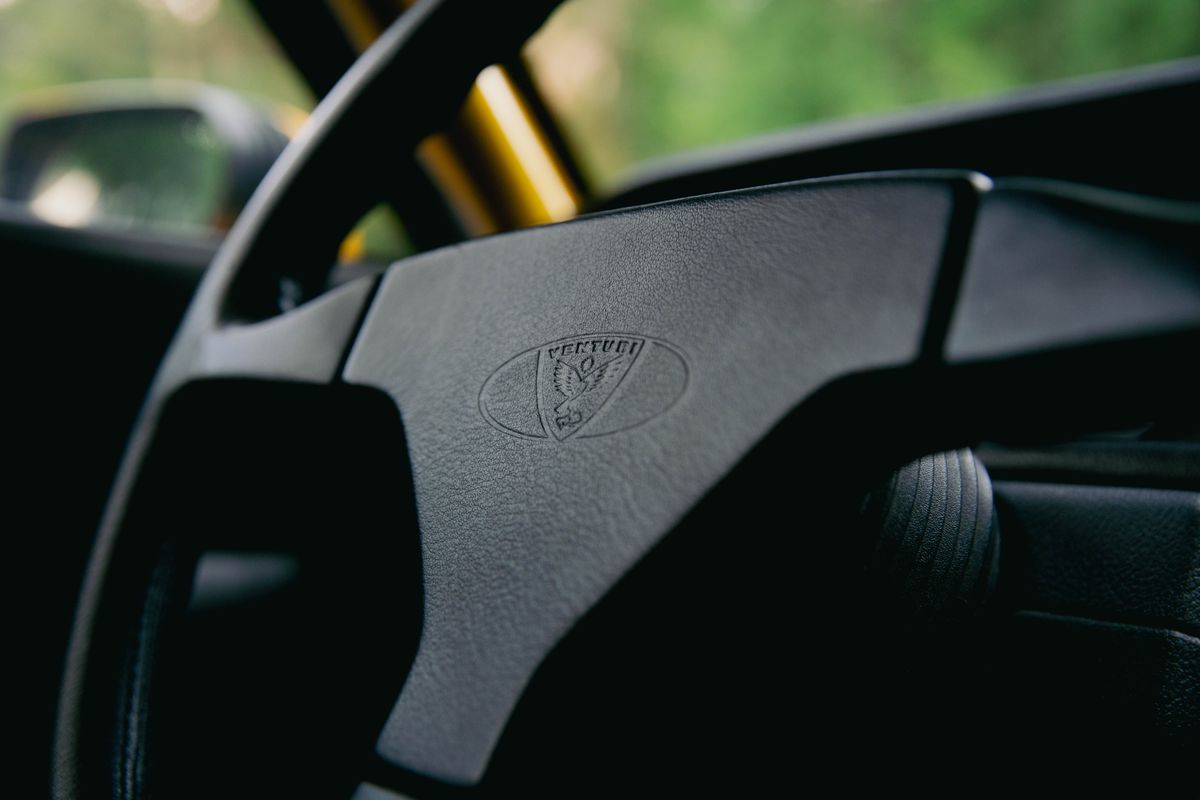 1993 Venturi 400 Trophy