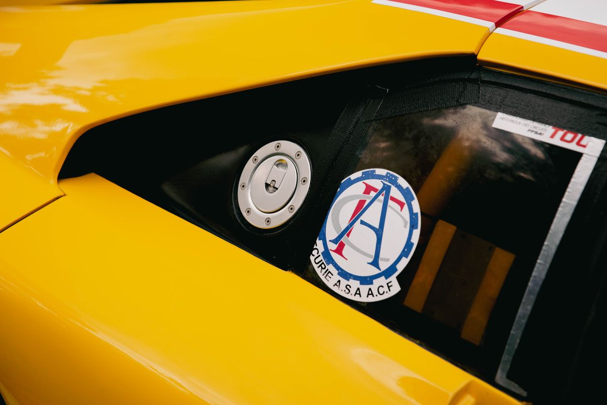 1993 Venturi 400 Trophy
