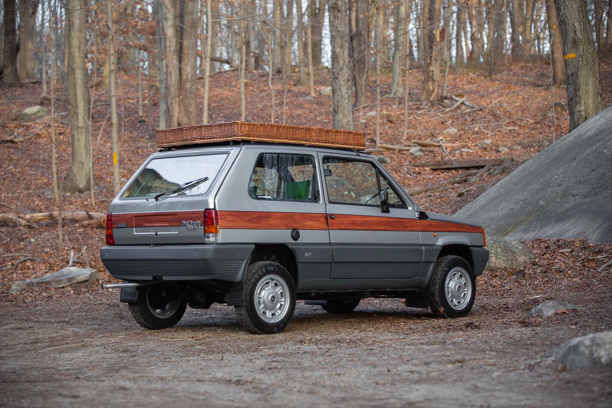1985 Fiat Panda 4x4 "Pand’Agnelli"