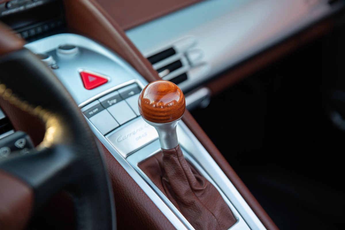 2005 Porsche Carrera GT