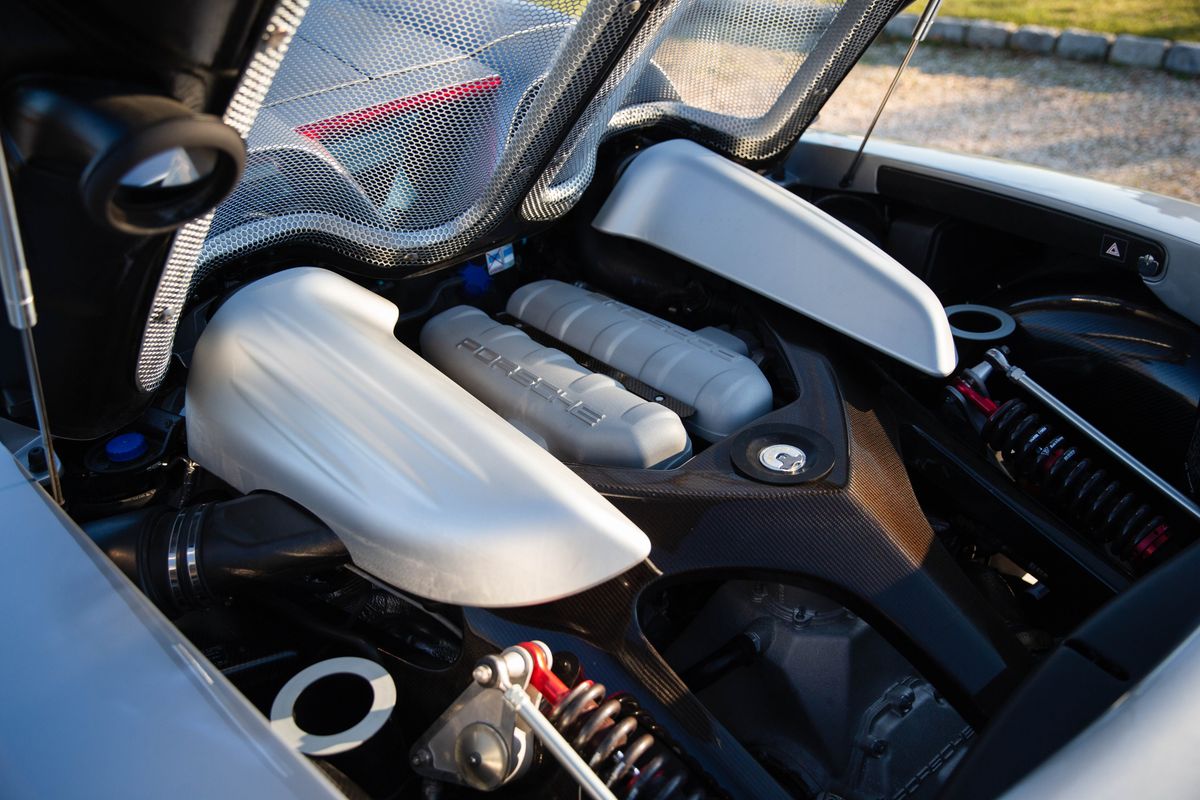 2005 Porsche Carrera GT