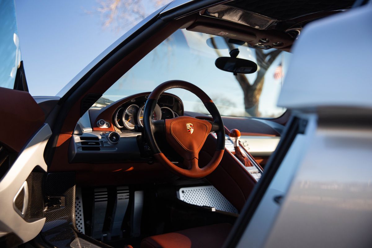 2005 Porsche Carrera GT