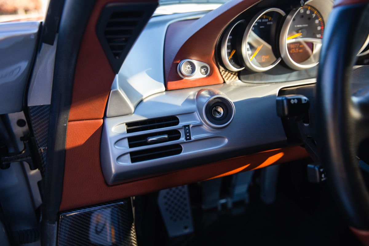2005 Porsche Carrera GT