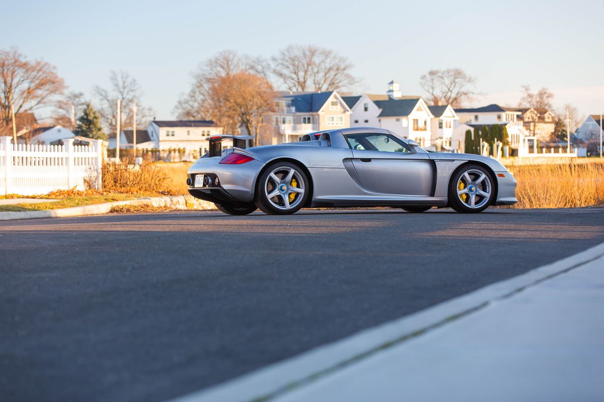 2005 Porsche Carrera GT