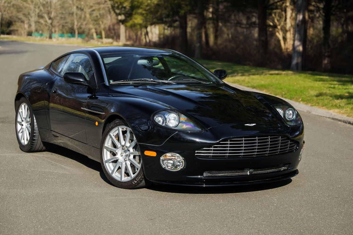 2005 Aston Martin V12 Vanquish S