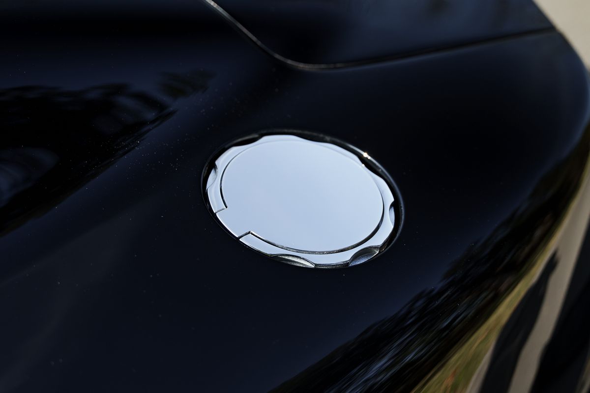 2005 Aston Martin V12 Vanquish S