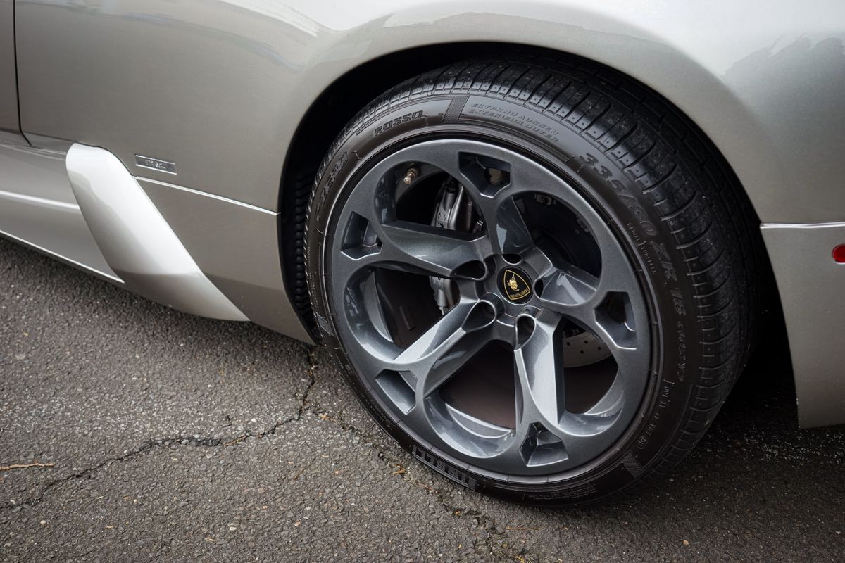 2005 Lamborghini Murcielago