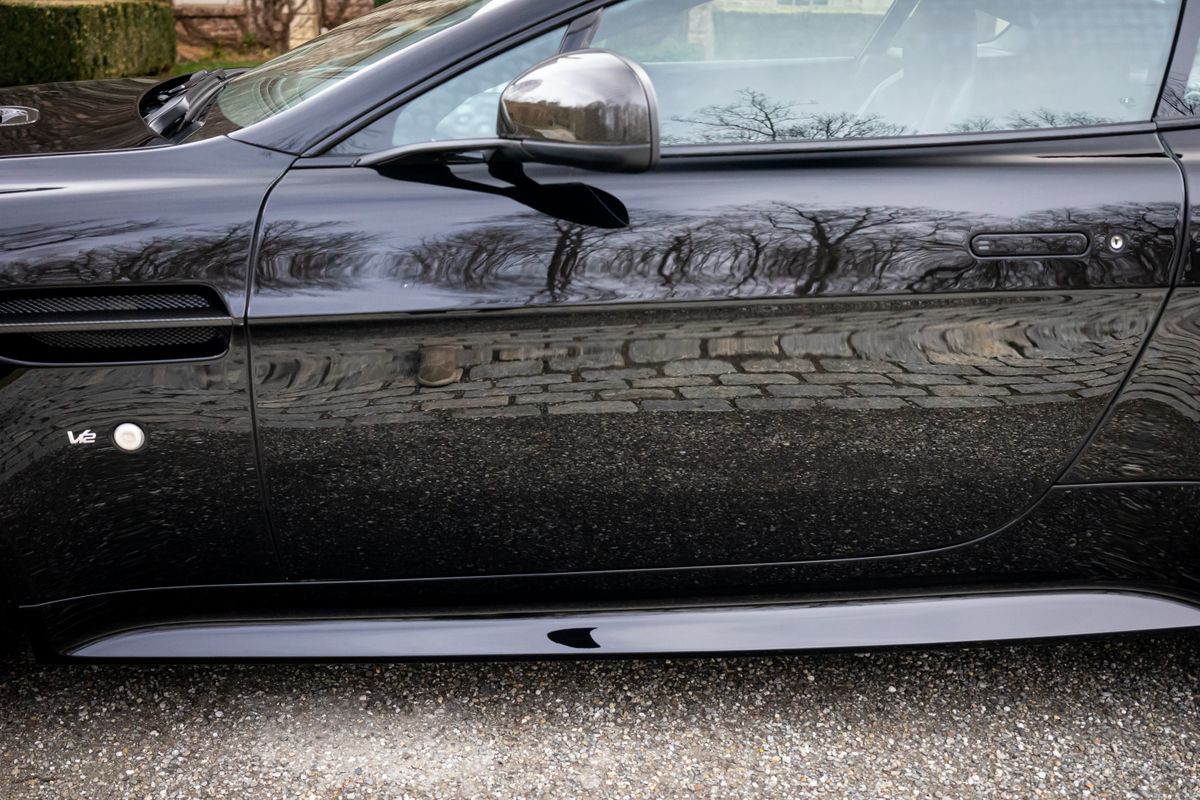 2017 Aston Martin V12 Vantage S