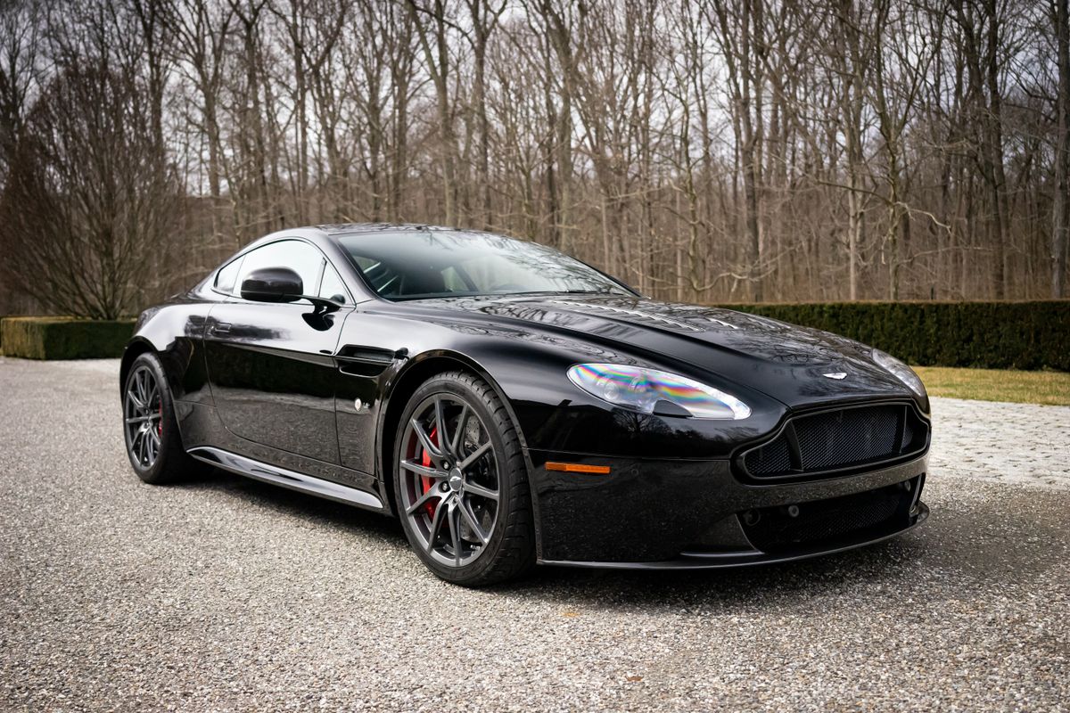 2017 Aston Martin V12 Vantage S
