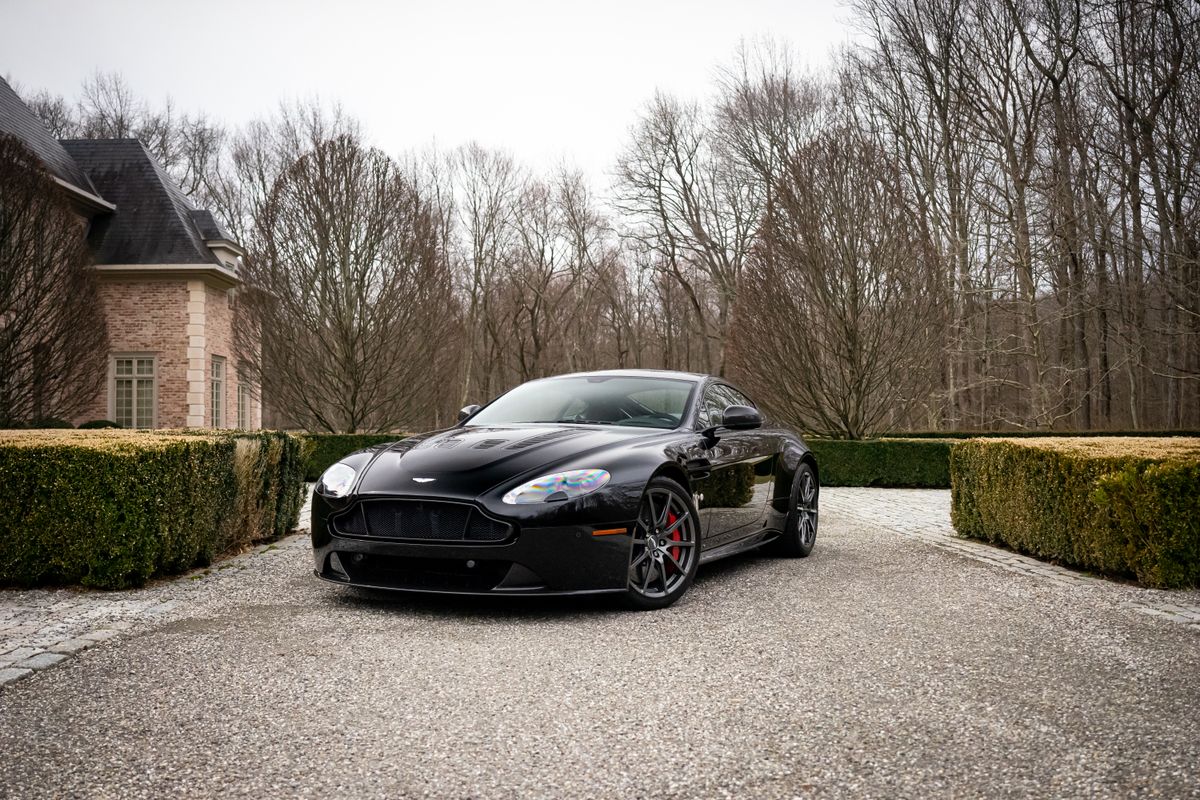 2017 Aston Martin V12 Vantage S