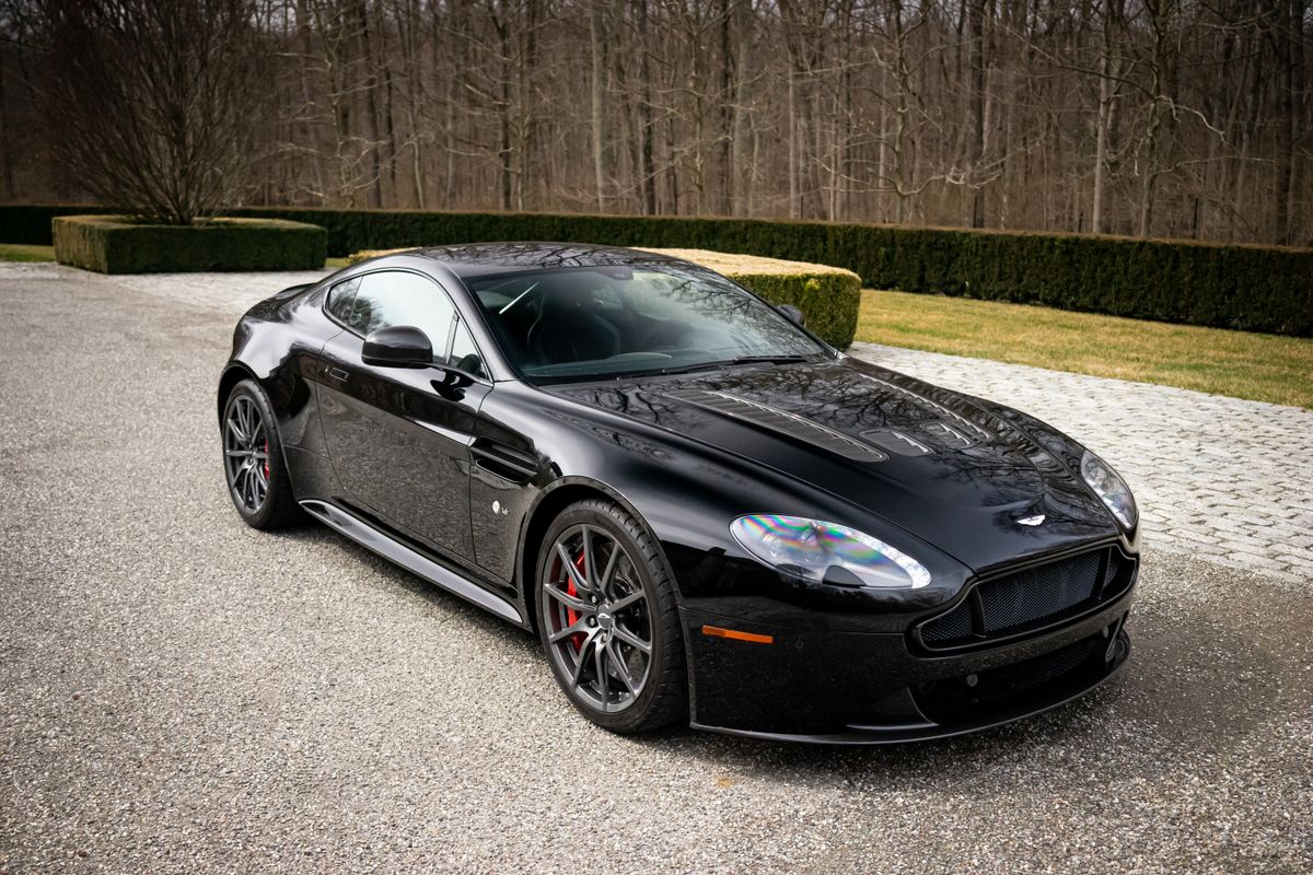 2017 Aston Martin V12 Vantage S