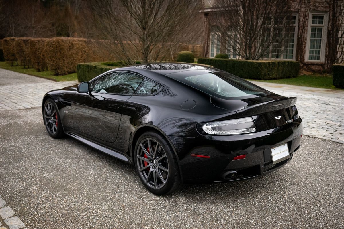 2017 Aston Martin V12 Vantage S