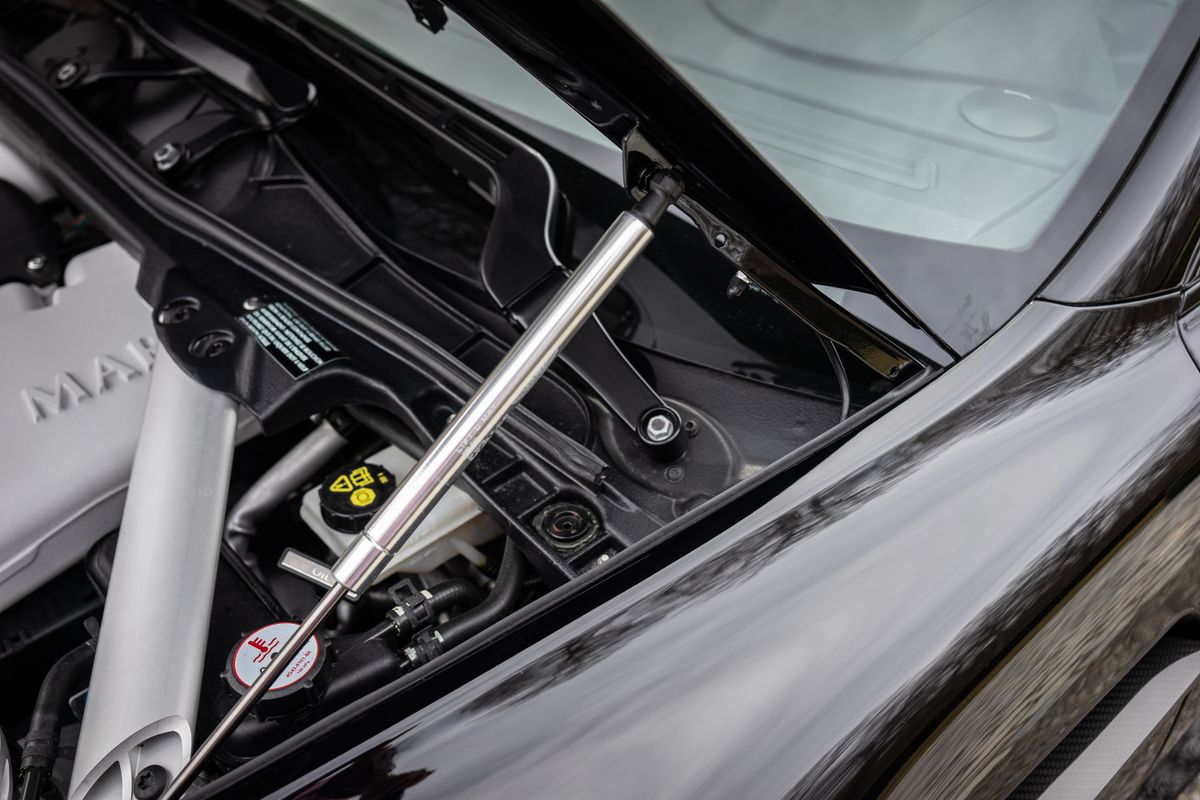 2017 Aston Martin V12 Vantage S