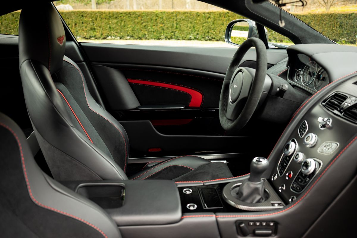 2017 Aston Martin V12 Vantage S