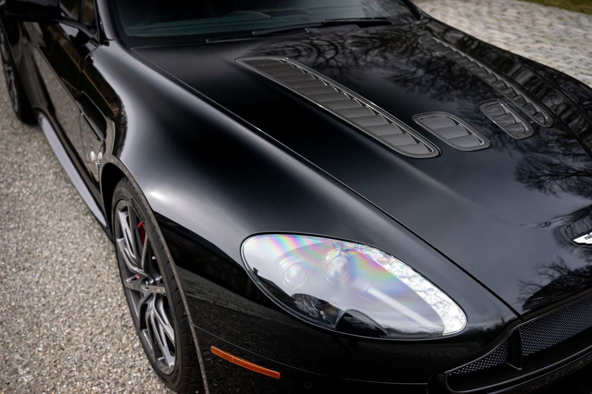 2017 Aston Martin V12 Vantage S