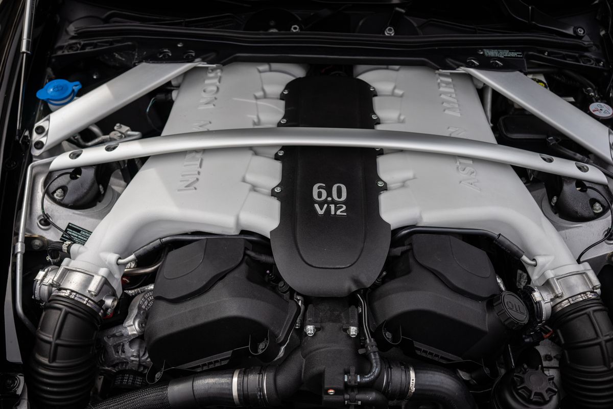 2017 Aston Martin V12 Vantage S