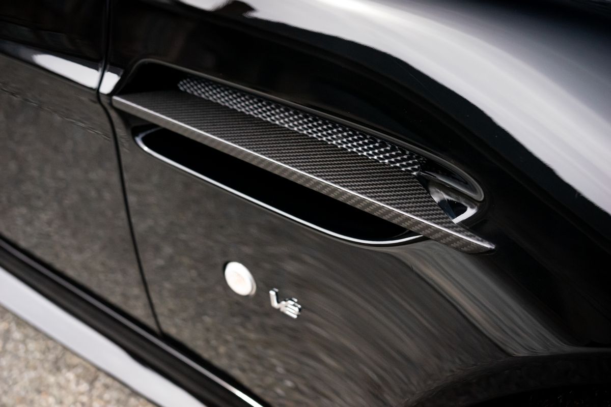2017 Aston Martin V12 Vantage S