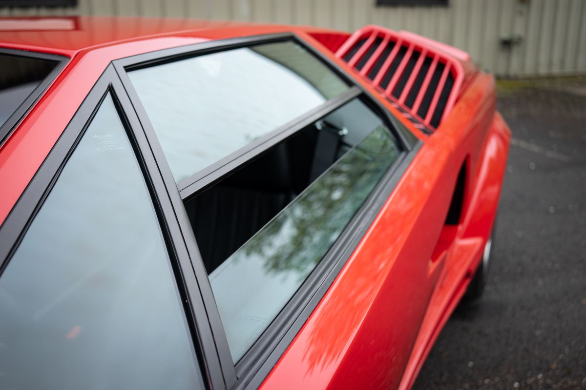 1989 Lamborghini Countach "Downdraft" 25th Anniversary