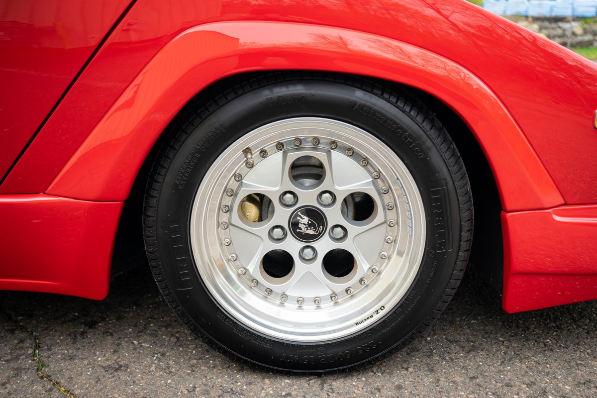 1989 Lamborghini Countach "Downdraft" 25th Anniversary