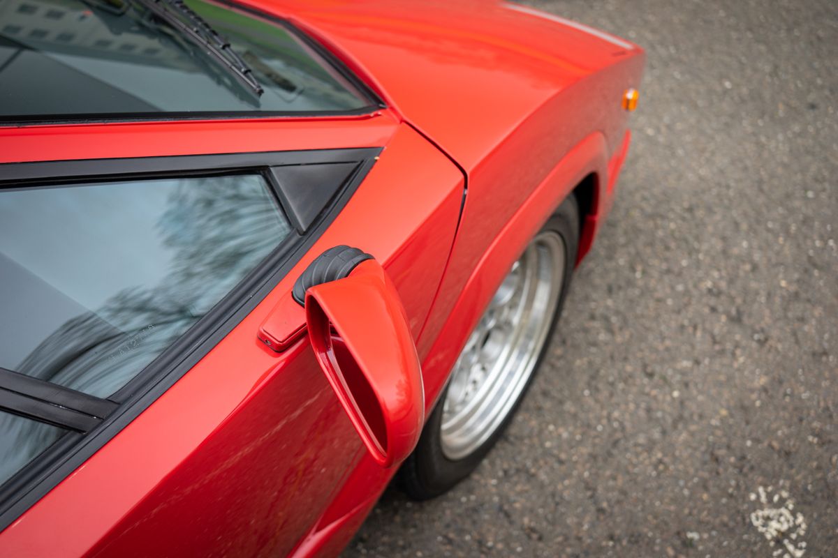 1989 Lamborghini Countach "Downdraft" 25th Anniversary