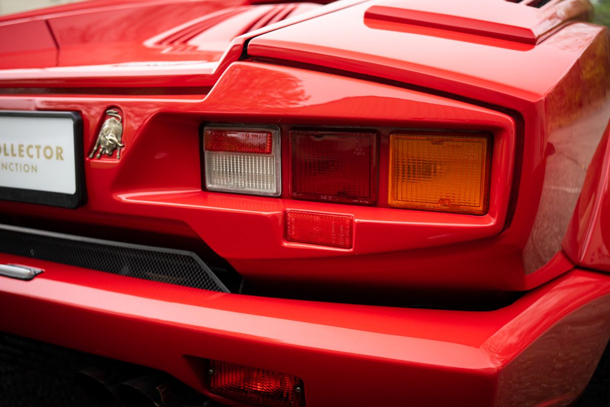 1989 Lamborghini Countach "Downdraft" 25th Anniversary